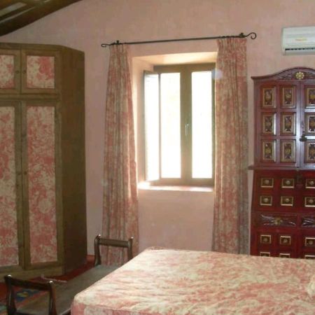 Casa Rural El Chorrillo Касала де ла Сиера Екстериор снимка